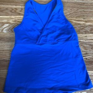 LULULEMON: electric blue workout top